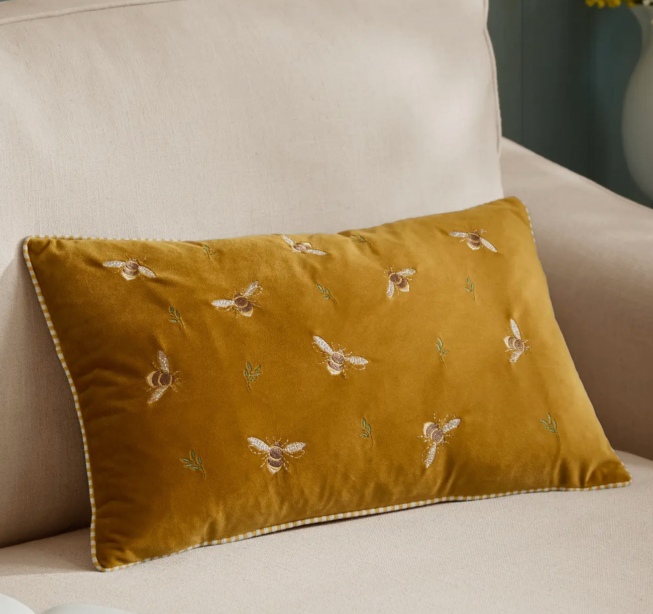 Bee Velvet Cushion